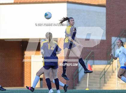 Thumbnail 1 in Midlothian vs. Highland Park (UIL 5A Quarterfinal Playoff) photogallery.
