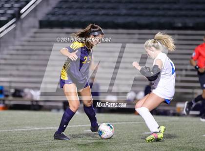 Thumbnail 1 in Midlothian vs. Highland Park (UIL 5A Quarterfinal Playoff) photogallery.