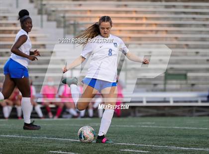 Thumbnail 1 in Midlothian vs. Highland Park (UIL 5A Quarterfinal Playoff) photogallery.