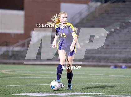 Thumbnail 3 in Midlothian vs. Highland Park (UIL 5A Quarterfinal Playoff) photogallery.
