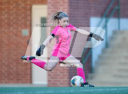 Thumbnail 1 in Midlothian vs. Highland Park (UIL 5A Quarterfinal Playoff) photogallery.