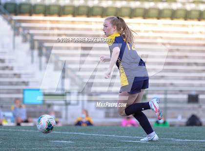 Thumbnail 1 in Midlothian vs. Highland Park (UIL 5A Quarterfinal Playoff) photogallery.