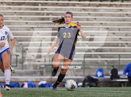 Thumbnail 3 in Midlothian vs. Highland Park (UIL 5A Quarterfinal Playoff) photogallery.