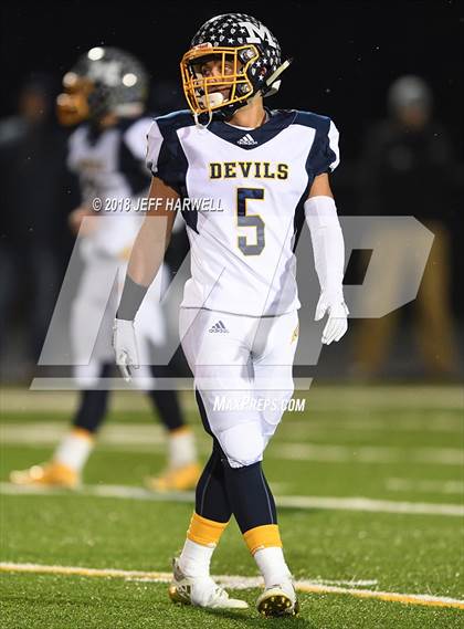 Thumbnail 3 in Mogadore vs. McDonald (OHSAA D6 Regional Semifinal) photogallery.