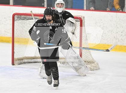 Thumbnail 3 in North Haven @ Pilgrim/Tollgate (Warwick, RI) photogallery.
