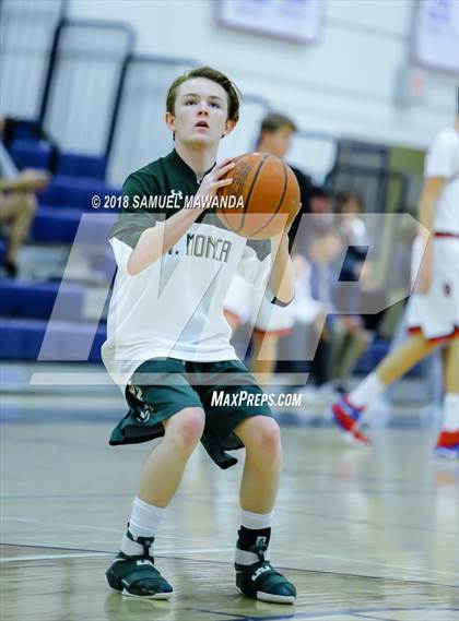 Thumbnail 1 in Brentwood School vs St. Monica photogallery.
