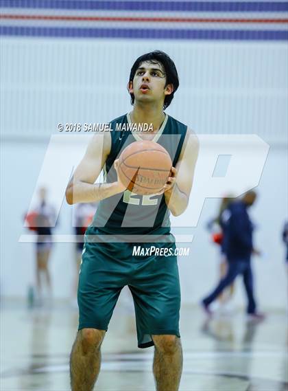 Thumbnail 2 in Brentwood School vs St. Monica photogallery.