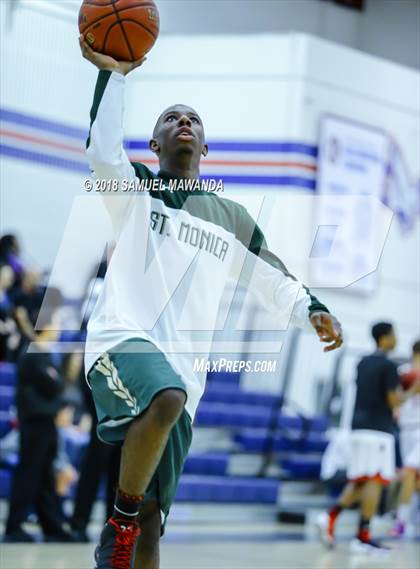 Thumbnail 2 in Brentwood School vs St. Monica photogallery.