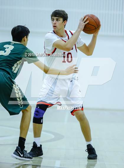 Thumbnail 2 in Brentwood School vs St. Monica photogallery.