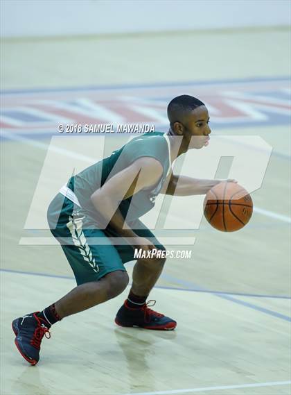Thumbnail 1 in Brentwood School vs St. Monica photogallery.