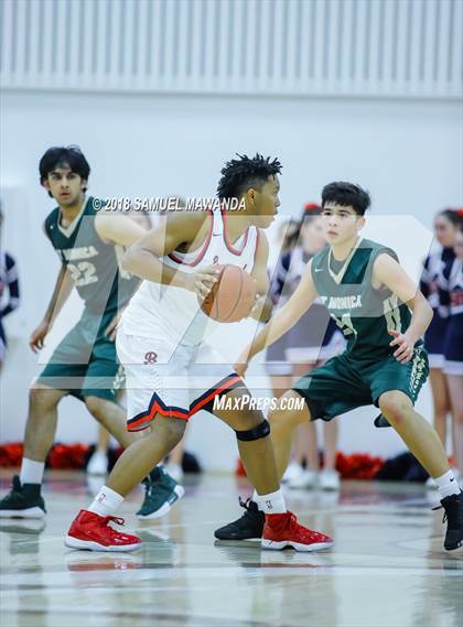 Thumbnail 1 in Brentwood School vs St. Monica photogallery.