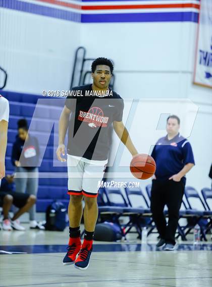 Thumbnail 1 in Brentwood School vs St. Monica photogallery.