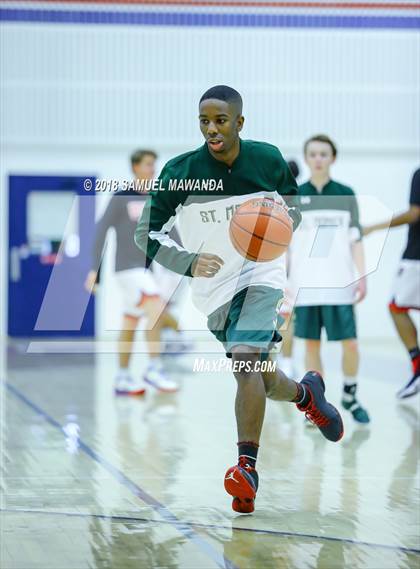 Thumbnail 1 in Brentwood School vs St. Monica photogallery.