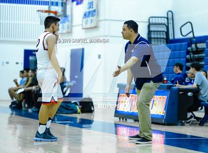 Thumbnail 2 in Brentwood School vs St. Monica photogallery.