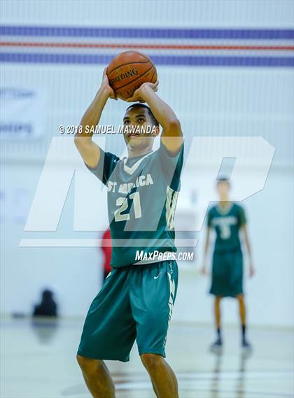 Thumbnail 3 in Brentwood School vs St. Monica photogallery.