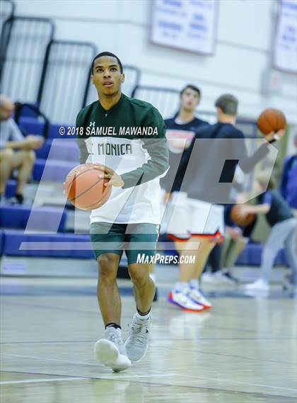 Thumbnail 2 in Brentwood School vs St. Monica photogallery.