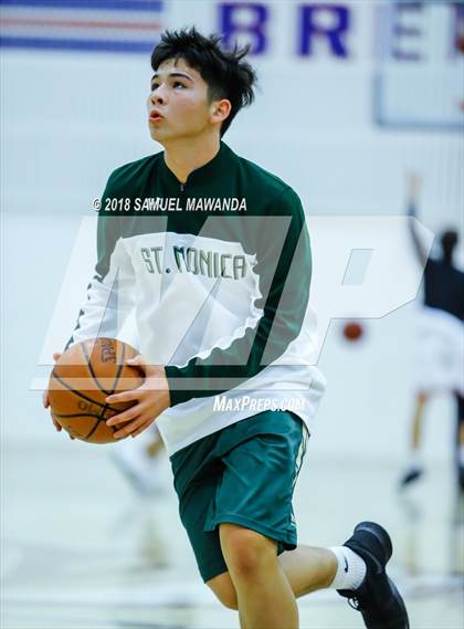 Thumbnail 1 in Brentwood School vs St. Monica photogallery.