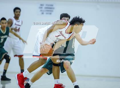 Thumbnail 3 in Brentwood School vs St. Monica photogallery.