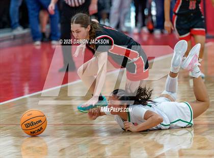 Thumbnail 2 in Mater Academy East Las Vegas vs Virgin Valley (2025 NIAA 3A State Championship) photogallery.
