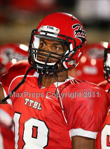 Thumbnail 3 in Cedar Hill vs. Allen (Tom Landry Classic) photogallery.