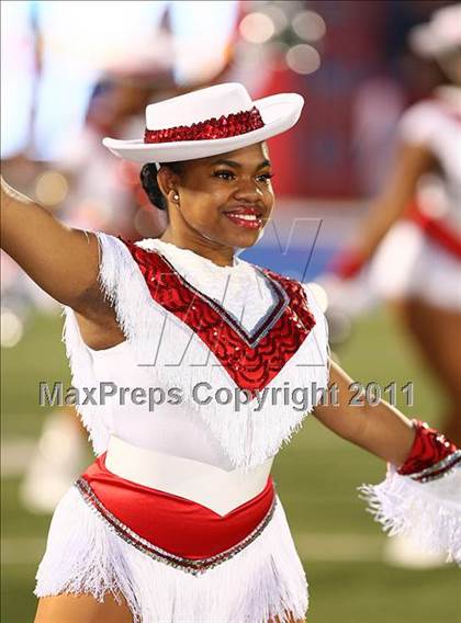 Thumbnail 1 in Cedar Hill vs. Allen (Tom Landry Classic) photogallery.