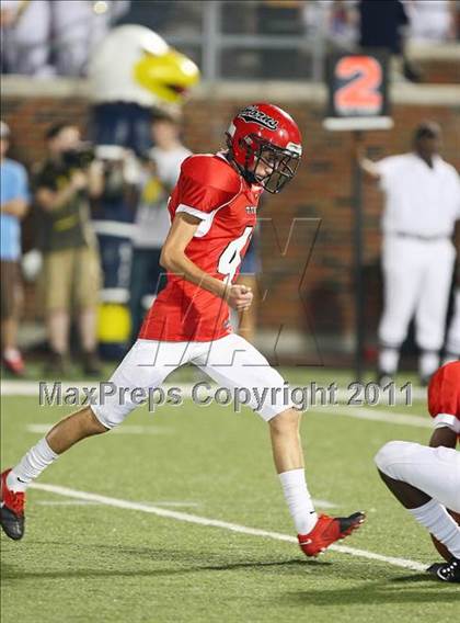 Thumbnail 3 in Cedar Hill vs. Allen (Tom Landry Classic) photogallery.