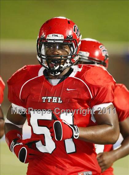 Thumbnail 2 in Cedar Hill vs. Allen (Tom Landry Classic) photogallery.