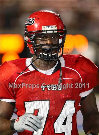 Thumbnail 1 in Cedar Hill vs. Allen (Tom Landry Classic) photogallery.