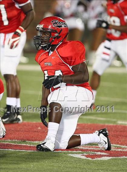Thumbnail 1 in Cedar Hill vs. Allen (Tom Landry Classic) photogallery.