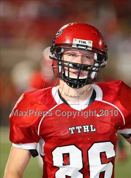 Thumbnail 2 in Cedar Hill vs. Allen (Tom Landry Classic) photogallery.