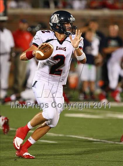 Thumbnail 2 in Cedar Hill vs. Allen (Tom Landry Classic) photogallery.