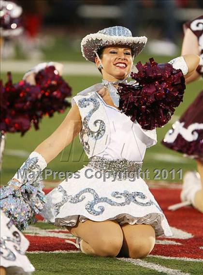 Thumbnail 2 in Cedar Hill vs. Allen (Tom Landry Classic) photogallery.