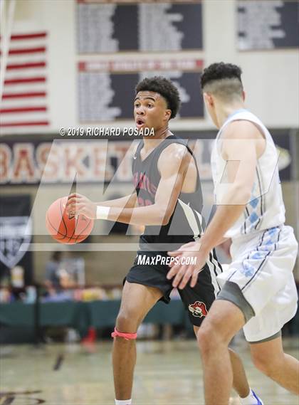 Thumbnail 1 in Clovis North vs. San Leandro (Clovis West Nike Invitational) photogallery.