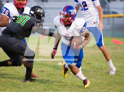 Thumbnail 3 in Serra @ Narbonne photogallery.