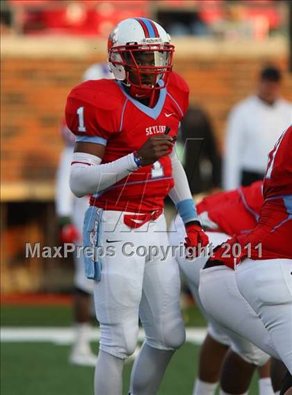 Thumbnail 2 in Skyline vs Carroll (5A Division 1 Semifinal) photogallery.