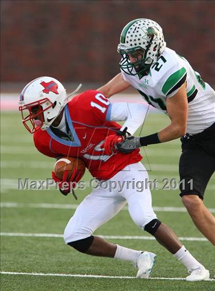 Thumbnail 2 in Skyline vs Carroll (5A Division 1 Semifinal) photogallery.