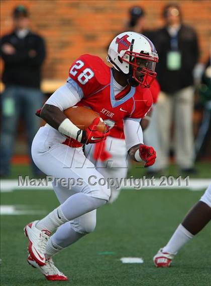 Thumbnail 2 in Skyline vs Carroll (5A Division 1 Semifinal) photogallery.