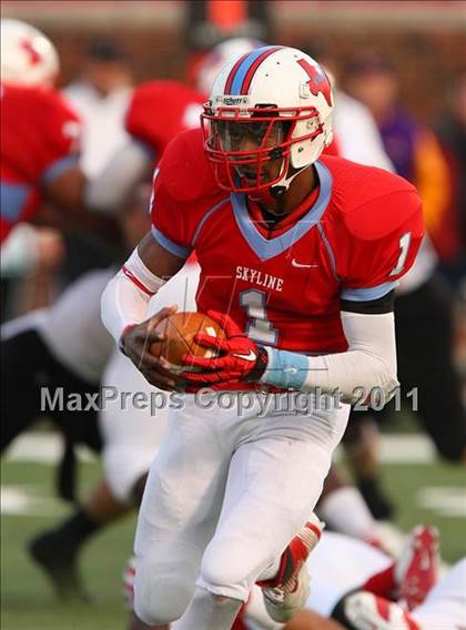 Thumbnail 1 in Skyline vs Carroll (5A Division 1 Semifinal) photogallery.