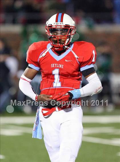 Thumbnail 1 in Skyline vs Carroll (5A Division 1 Semifinal) photogallery.