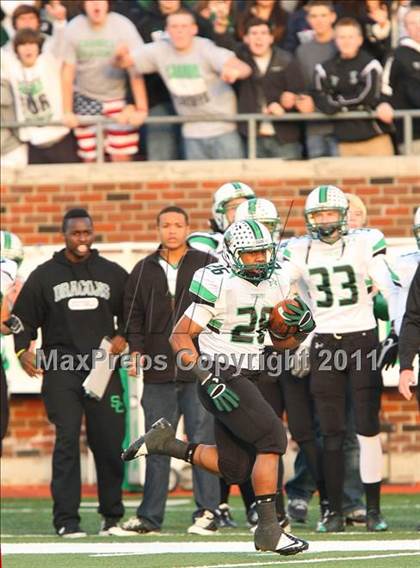 Thumbnail 1 in Skyline vs Carroll (5A Division 1 Semifinal) photogallery.