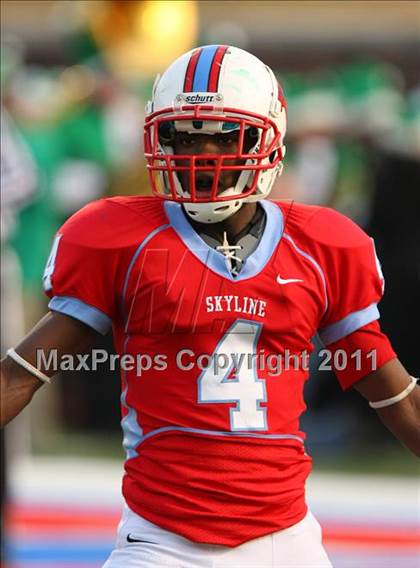 Thumbnail 1 in Skyline vs Carroll (5A Division 1 Semifinal) photogallery.