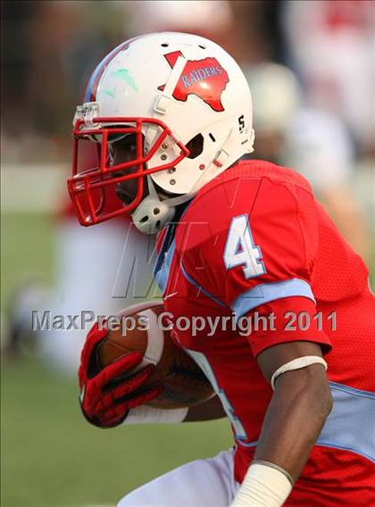 Thumbnail 2 in Skyline vs Carroll (5A Division 1 Semifinal) photogallery.