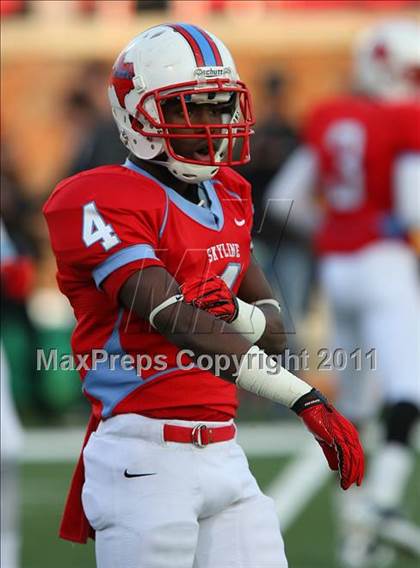Thumbnail 1 in Skyline vs Carroll (5A Division 1 Semifinal) photogallery.