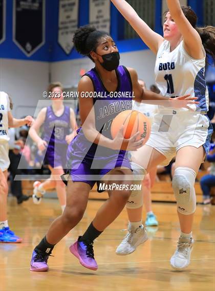 Thumbnail 1 in Carrboro @ Swansboro (NCHSAA Round 1) photogallery.