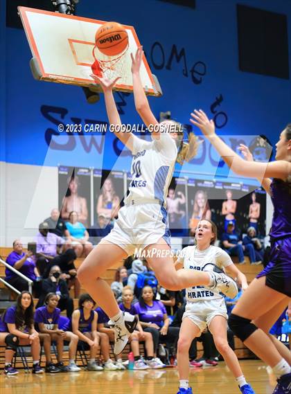 Thumbnail 1 in Carrboro @ Swansboro (NCHSAA Round 1) photogallery.
