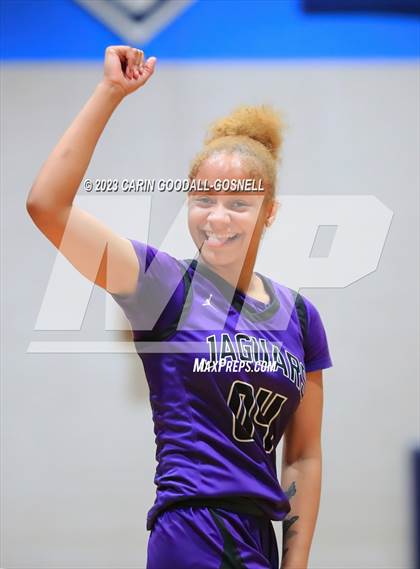 Thumbnail 1 in Carrboro @ Swansboro (NCHSAA Round 1) photogallery.