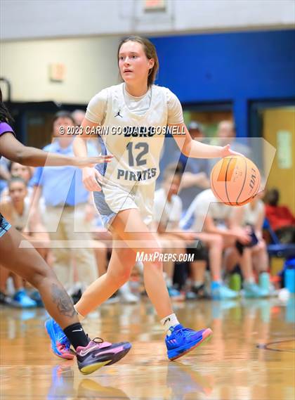 Thumbnail 1 in Carrboro @ Swansboro (NCHSAA Round 1) photogallery.