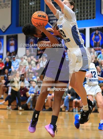 Thumbnail 1 in Carrboro @ Swansboro (NCHSAA Round 1) photogallery.