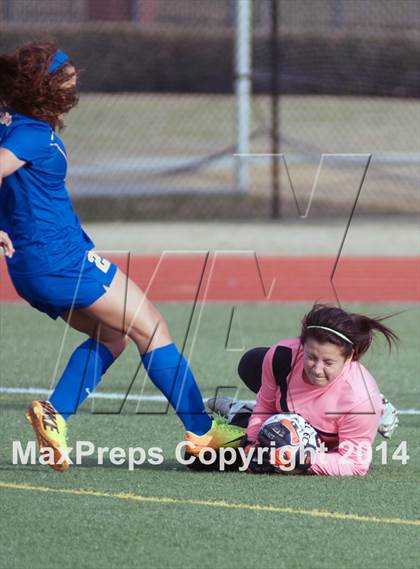 Thumbnail 1 in Frisco vs. Little Elm photogallery.