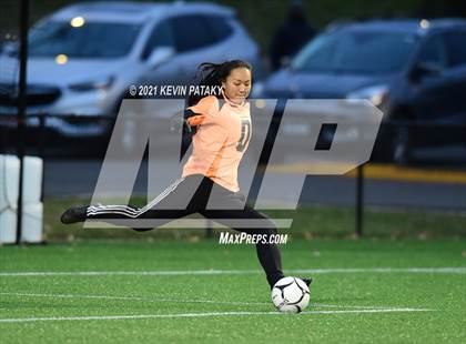 Thumbnail 3 in Simsbury vs. St. Joseph (CIAC Class L Final) photogallery.